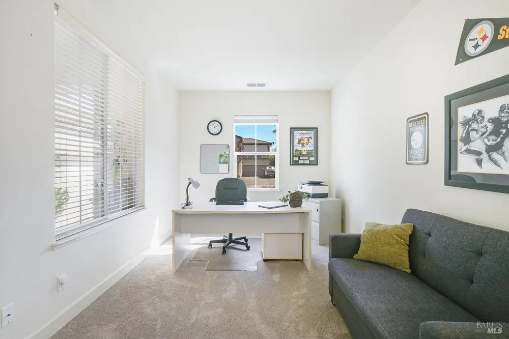 415 Decanter Circle Windsor, CA 95492