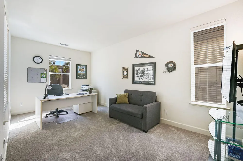 415 Decanter Circle Windsor, CA 95492