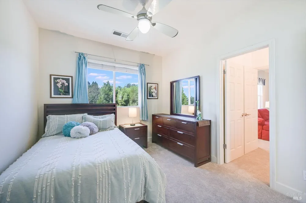 415 Decanter Circle Windsor, CA 95492