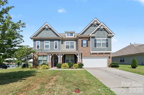 853 Double Oak Lane SE