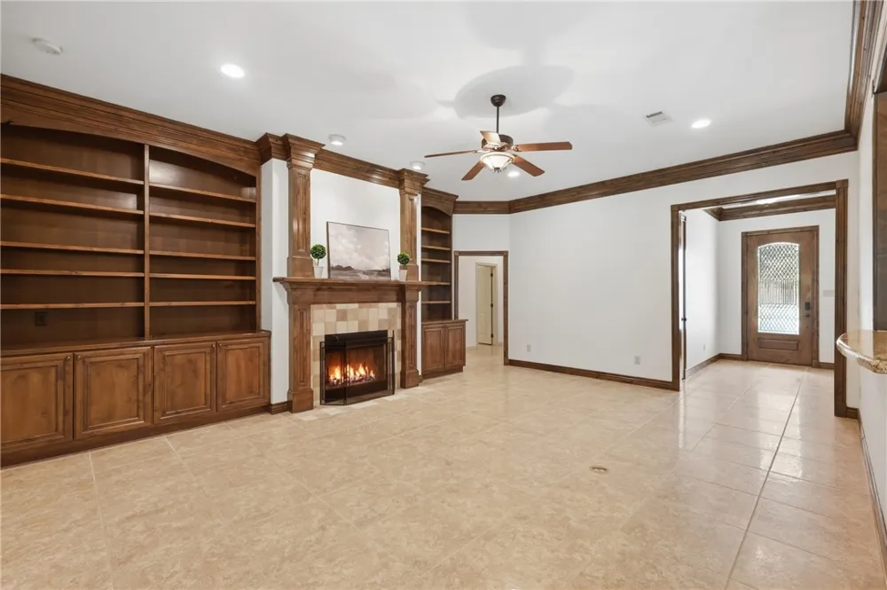 2151 Rockcliffe Loop College Station, TX 77845