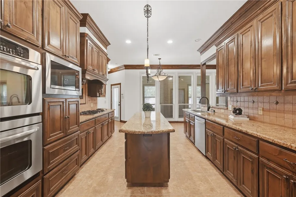 2151 Rockcliffe Loop College Station, TX 77845