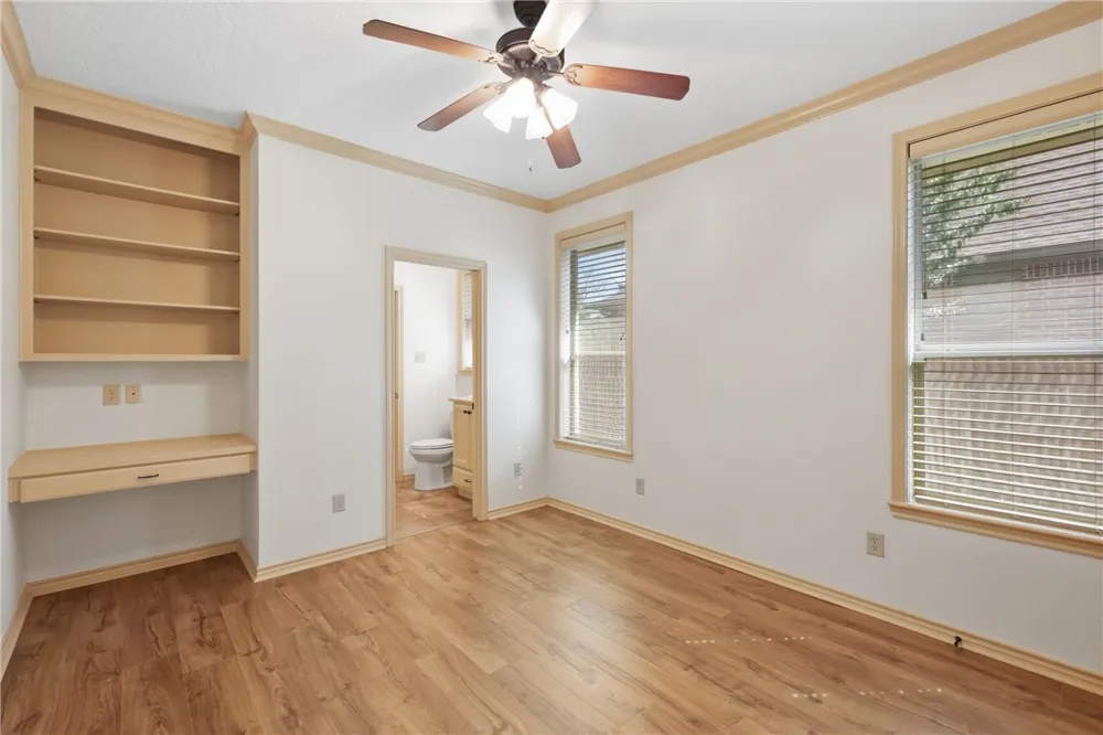 2151 Rockcliffe Loop College Station, TX 77845