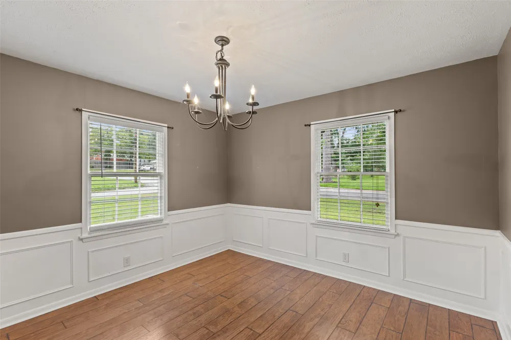 801 Park Gilmer, TX 75644