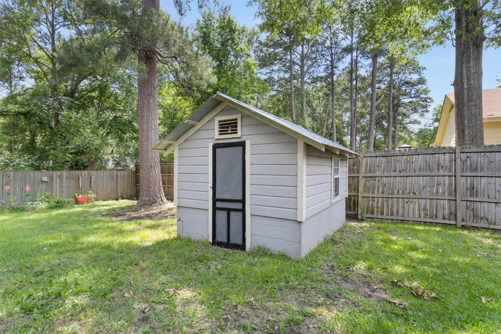 801 Park Gilmer, TX 75644