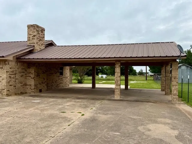 22184 Old River Road Trinidad, TX 75163