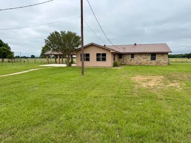 22184 Old River Road Trinidad, TX 75163