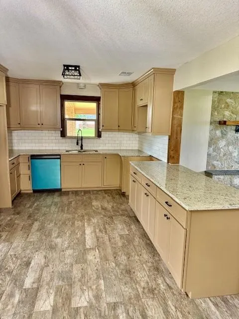 22184 Old River Road Trinidad, TX 75163