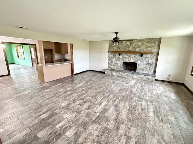 22184 Old River Road Trinidad, TX 75163
