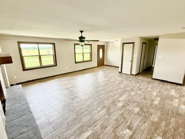 22184 Old River Road Trinidad, TX 75163