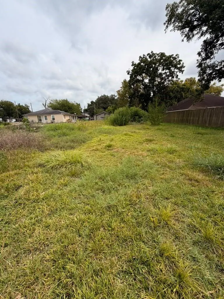 9511 Irby Street Houston, TX 77088