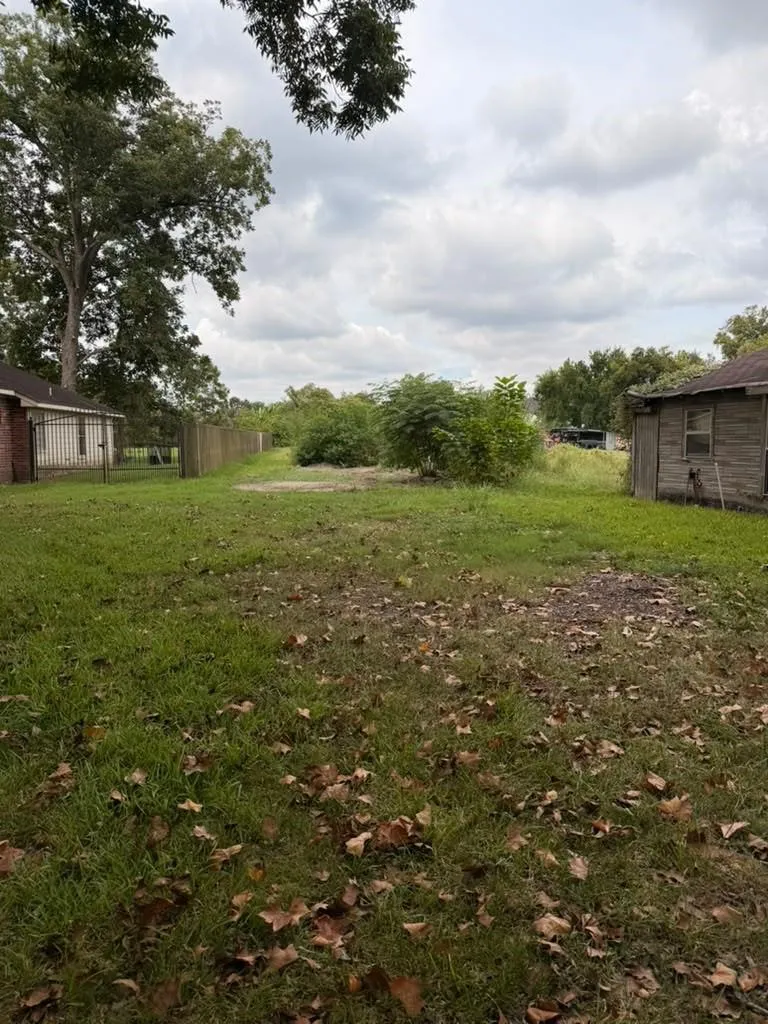 9511 Irby Street Houston, TX 77088