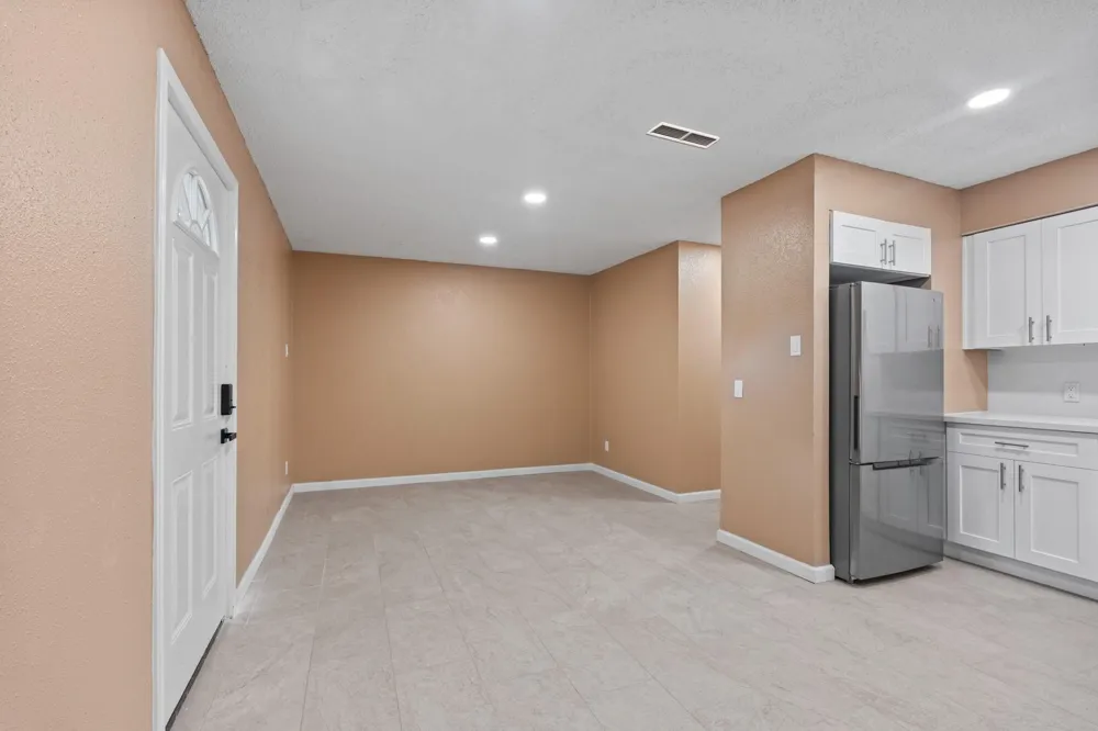 6713 Biggs Court Houston, TX 77061