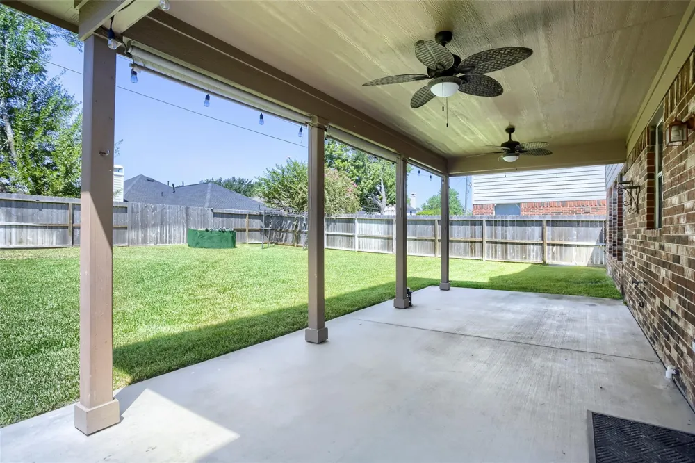 16315 E Amber Willow Trail Cypress, TX 77433