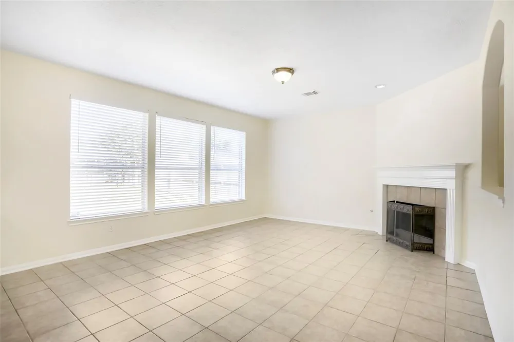 16315 E Amber Willow Trail Cypress, TX 77433