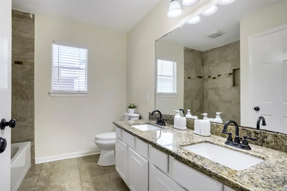 16315 E Amber Willow Trail Cypress, TX 77433