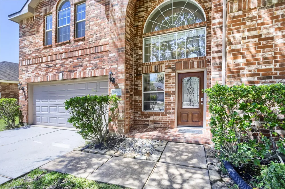 16315 E Amber Willow Trail Cypress, TX 77433