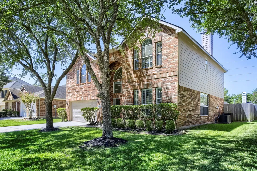 16315 E Amber Willow Trail Cypress, TX 77433