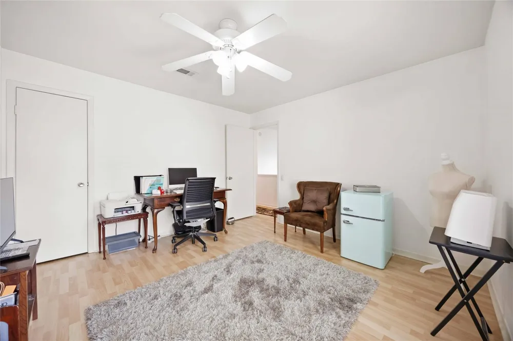 1669 Prairie Grove Drive Houston, TX 77077