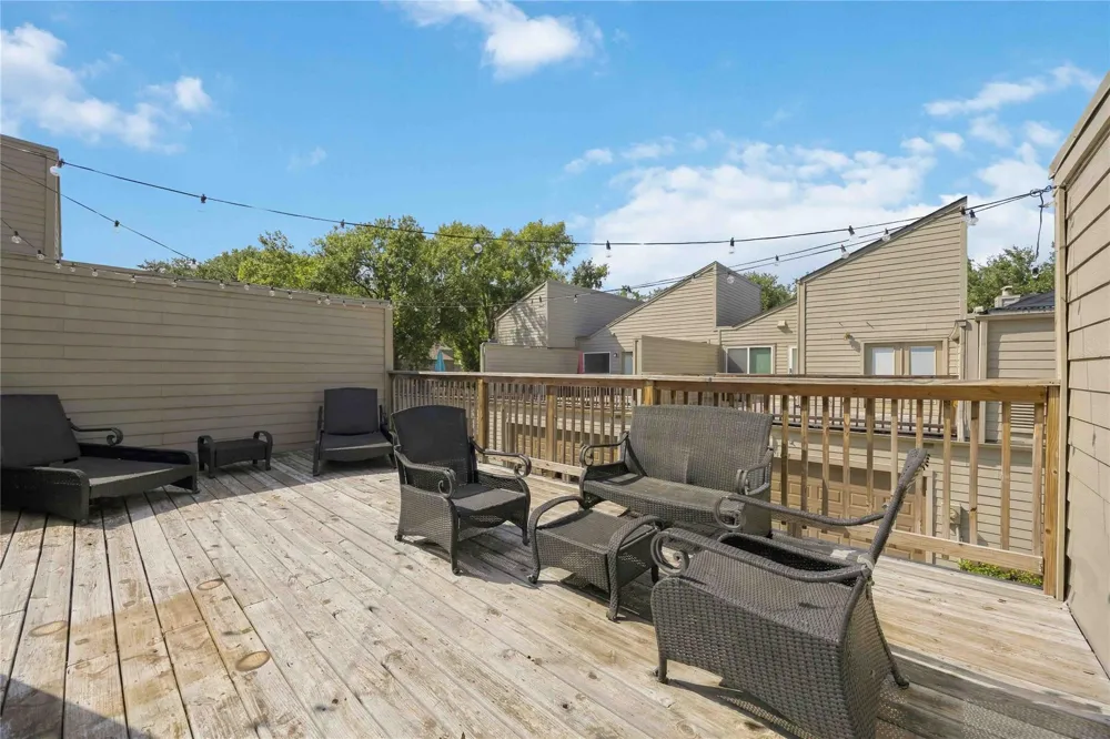 1669 Prairie Grove Drive Houston, TX 77077