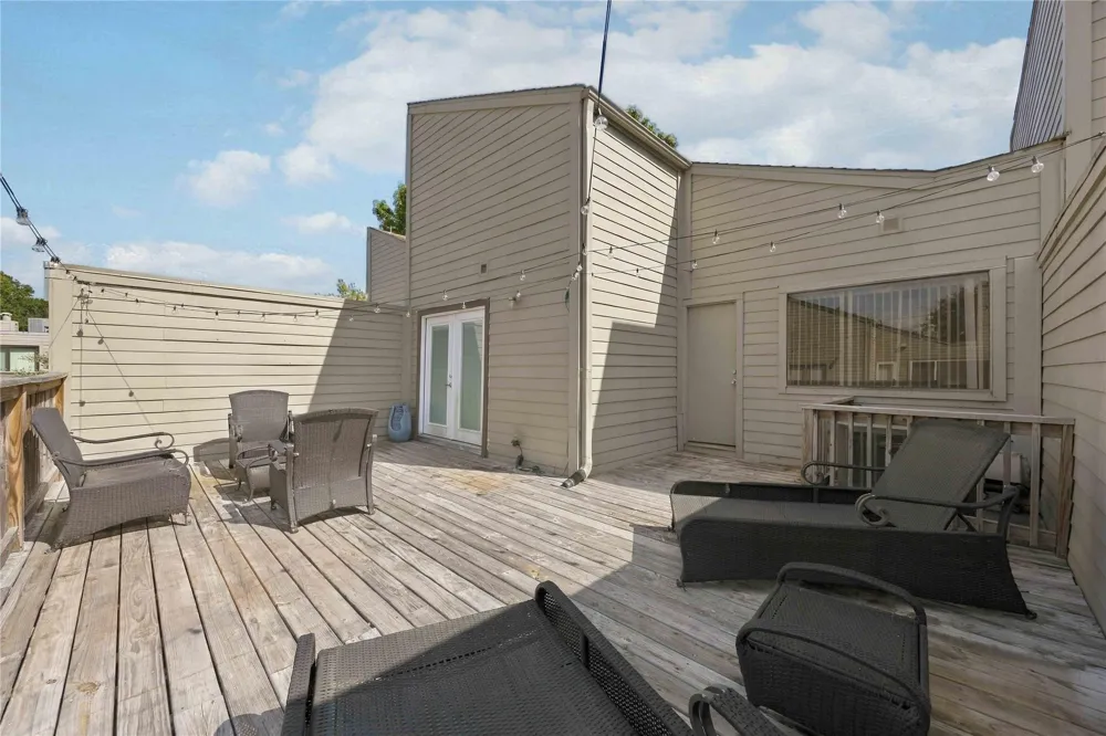 1669 Prairie Grove Drive Houston, TX 77077
