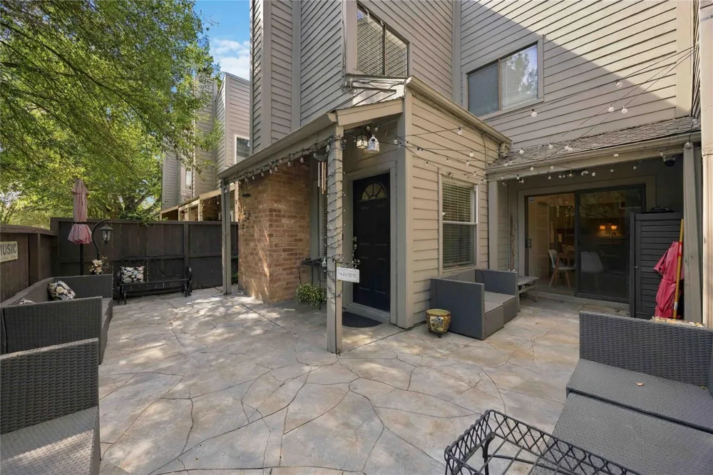 1669 Prairie Grove Drive Houston, TX 77077