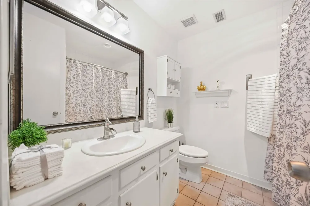 1669 Prairie Grove Drive Houston, TX 77077