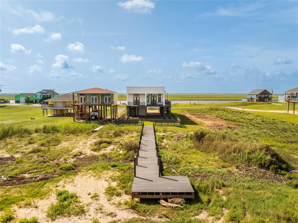 1402 County Road 230 #230 Bay City, TX 77414