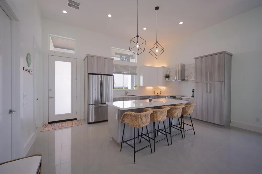 1402 County Road 230 #230 Bay City, TX 77414
