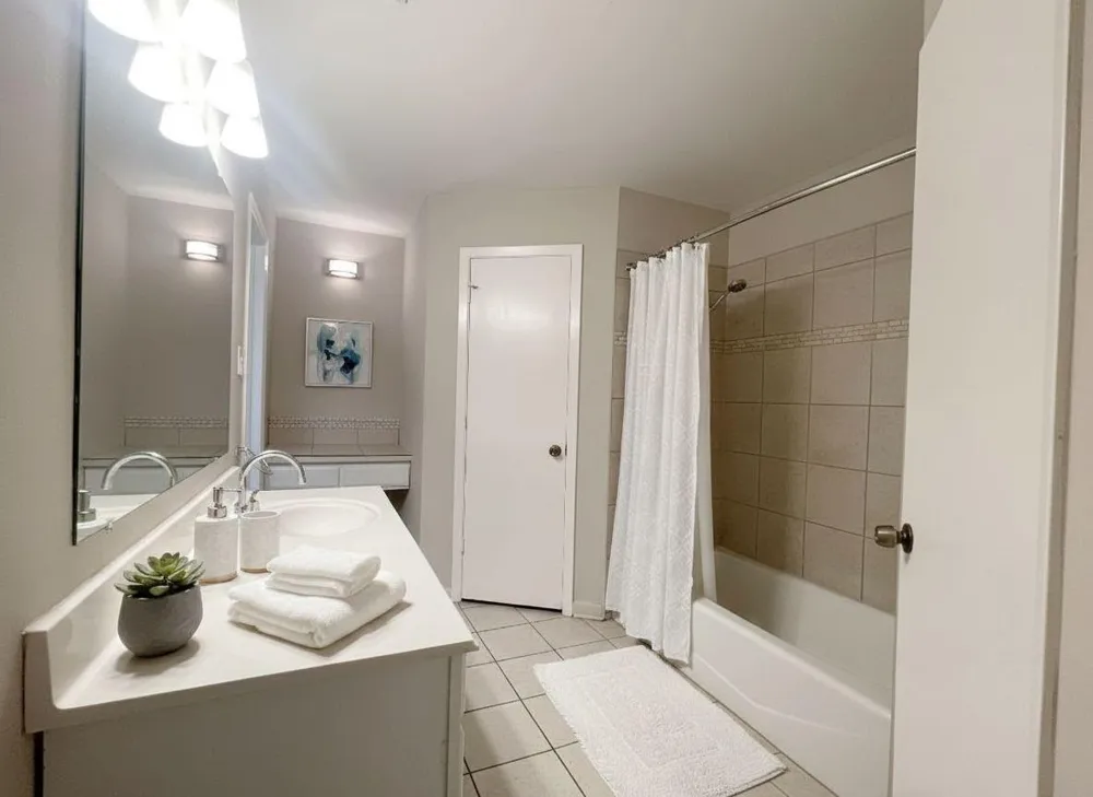 1922 Havenhouse Spring, TX 77386