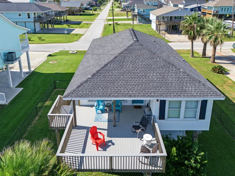 21531 Zachary Galveston, TX 77554