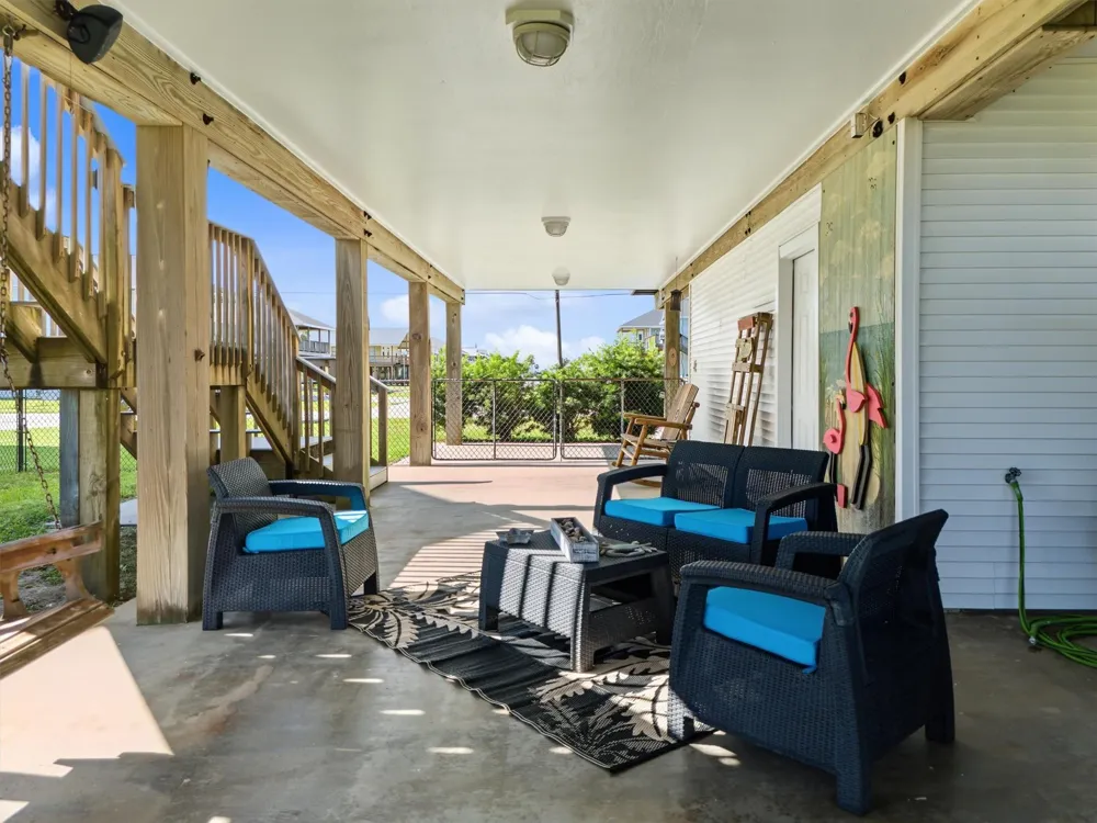 21531 Zachary Galveston, TX 77554