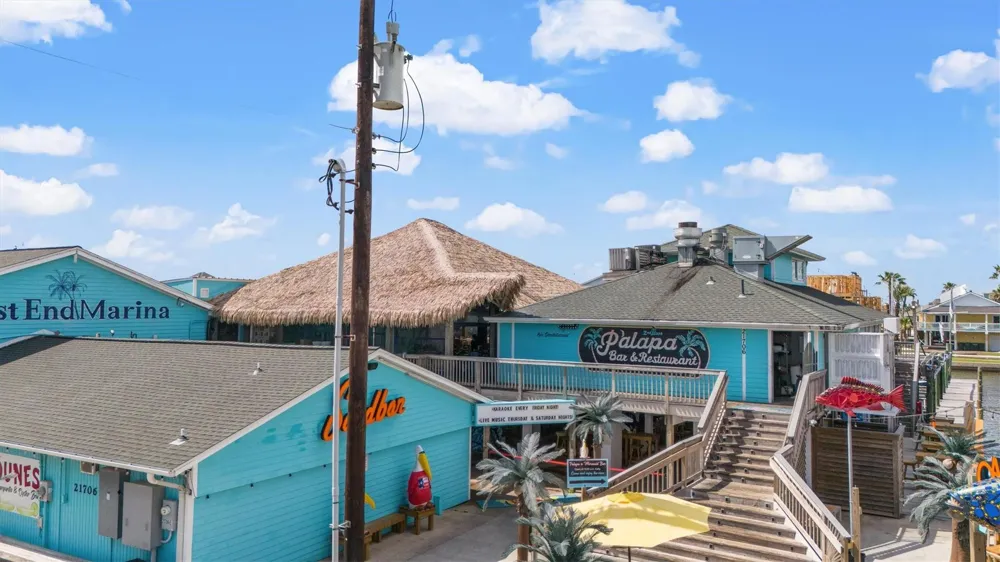 21531 Zachary Galveston, TX 77554