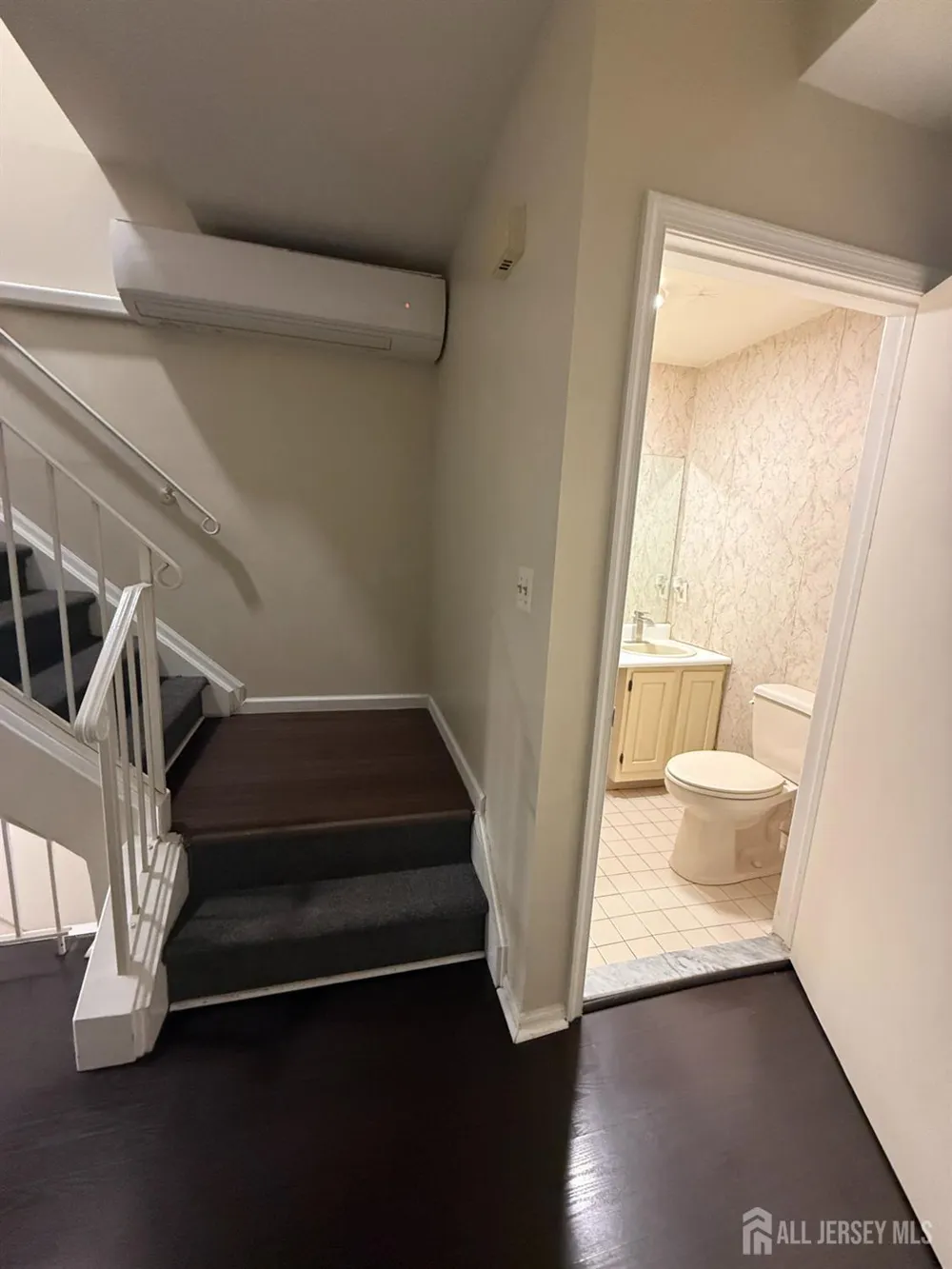730 Harbortown Boulevard Perth Amboy, NJ 08861