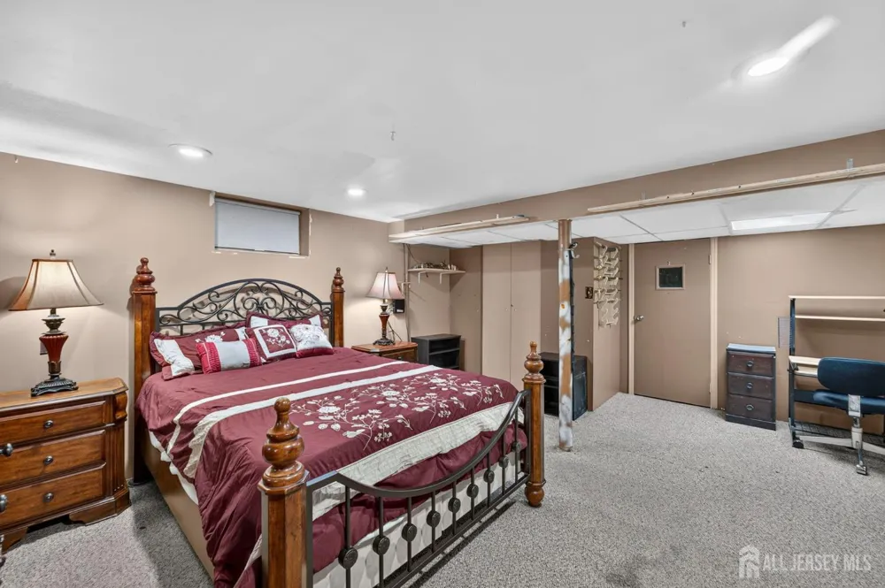 256 Austin Avenue Old Bridge, NJ 08857