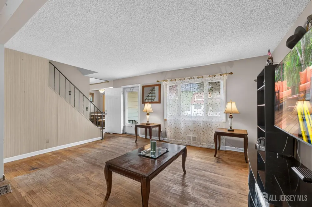 256 Austin Avenue Old Bridge, NJ 08857