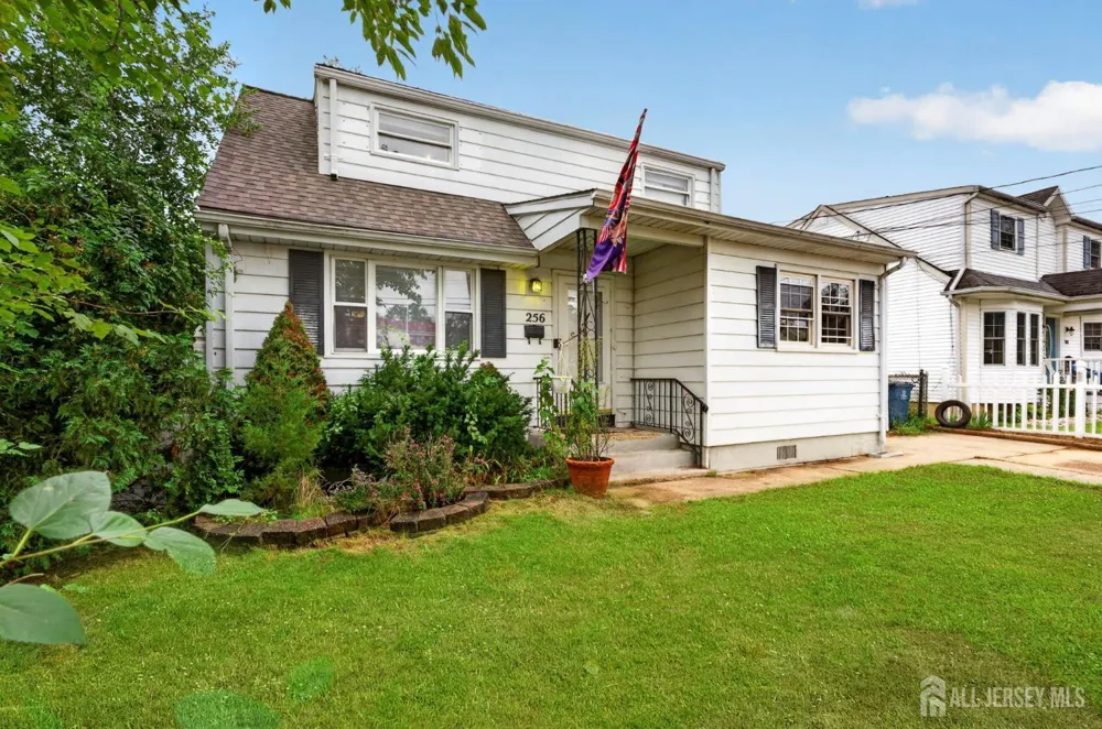 256 Austin Avenue Old Bridge, NJ 08857