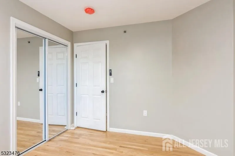 495 Catherine Street #3 Elizabeth, NJ 07201