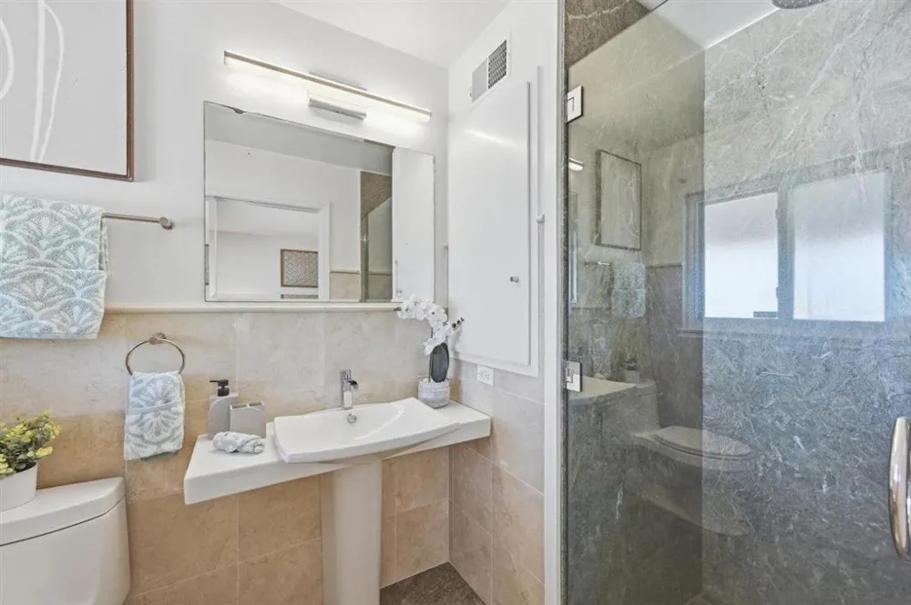 88 Muir Avenue Santa Clara, CA 95051