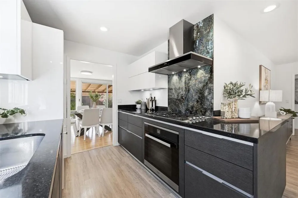 88 Muir Avenue Santa Clara, CA 95051
