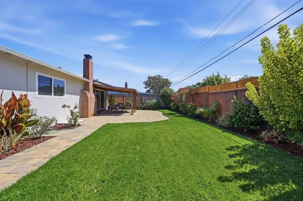 88 Muir Avenue Santa Clara, CA 95051