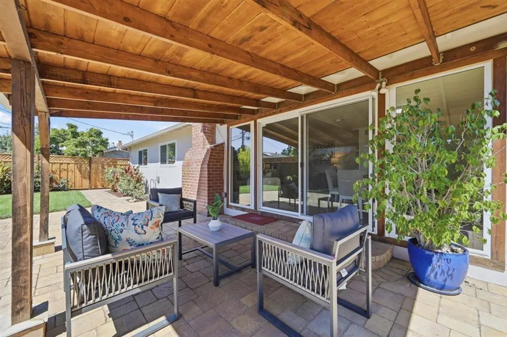 88 Muir Avenue Santa Clara, CA 95051
