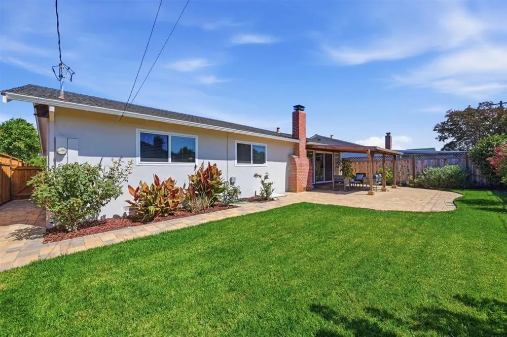 88 Muir Avenue Santa Clara, CA 95051