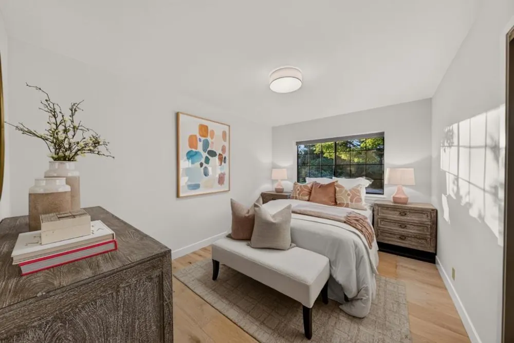 1215 Eva Avenue Los Altos, CA 94024