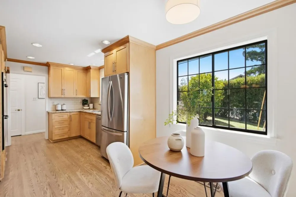 3402 Hillcrest Drive Belmont, CA 94002