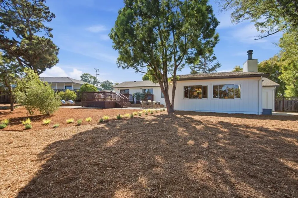 3402 Hillcrest Drive Belmont, CA 94002