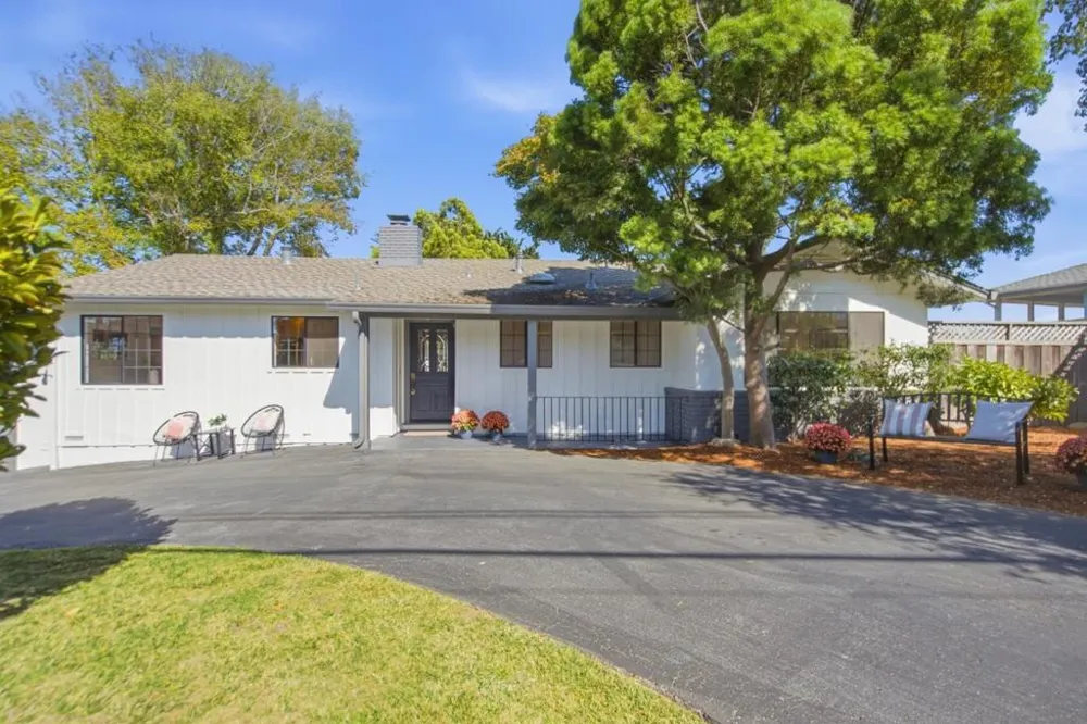 3402 Hillcrest Drive Belmont, CA 94002