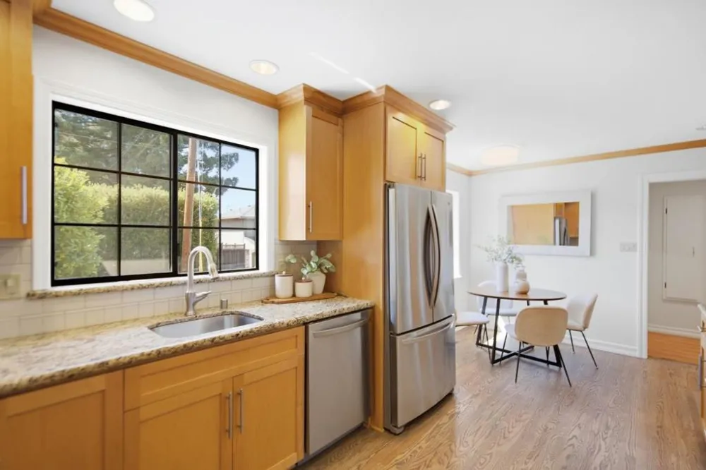 3402 Hillcrest Drive Belmont, CA 94002