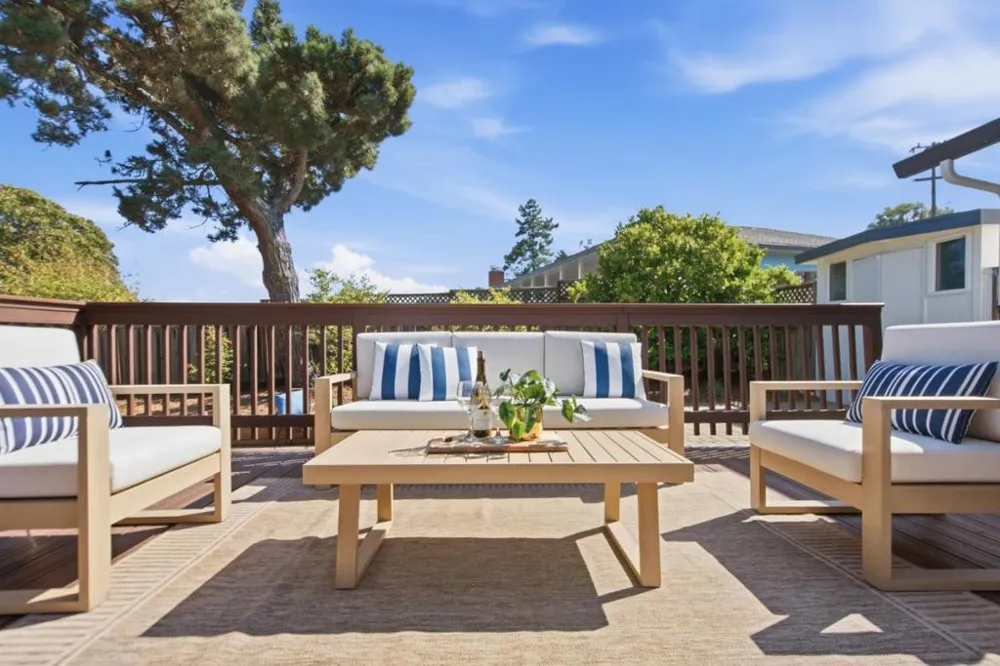 3402 Hillcrest Drive Belmont, CA 94002