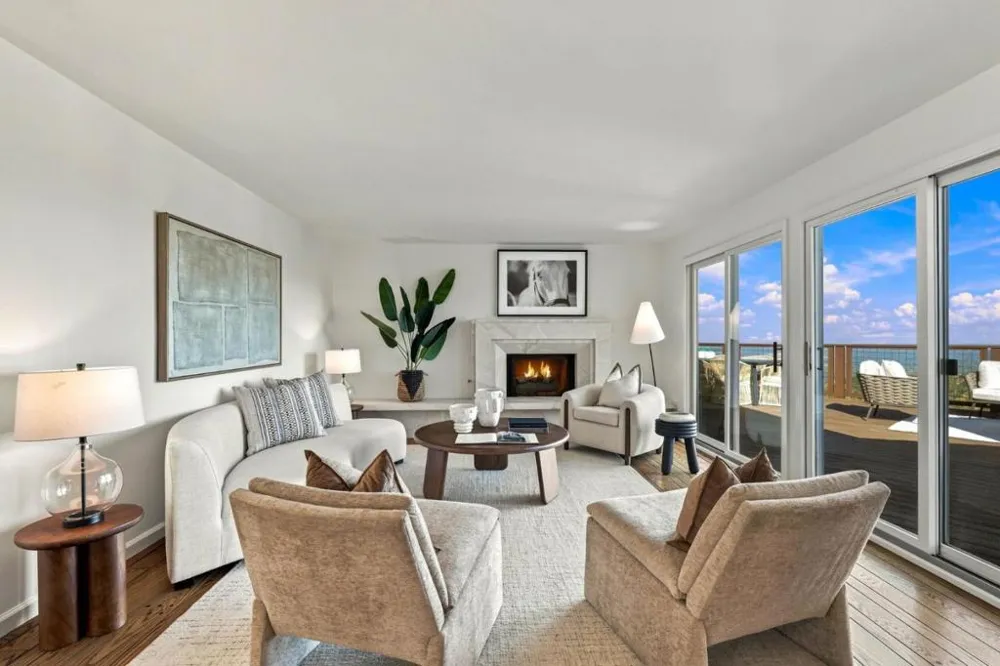 3291 Melendy Drive San Carlos, CA 94070